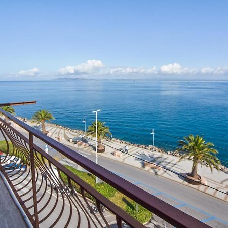 Elegant Apartment With Sea View In Porto Santo Stefano 89 M² 外观 照片