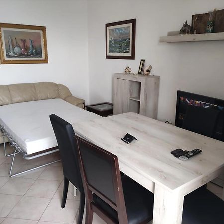 Elegant Apartment With Sea View In Porto Santo Stefano 89 M² 外观 照片