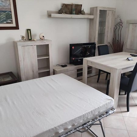 Elegant Apartment With Sea View In Porto Santo Stefano 89 M² 外观 照片