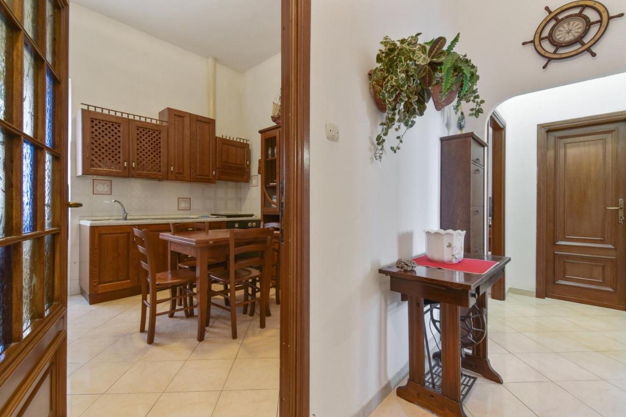 Elegant Apartment With Sea View In Porto Santo Stefano 89 M² 外观 照片