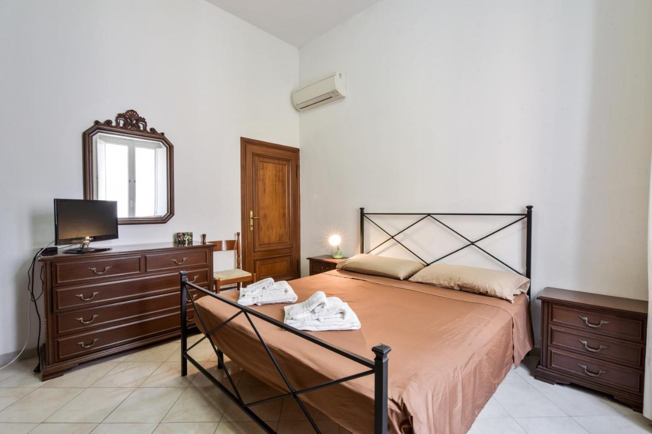 Elegant Apartment With Sea View In Porto Santo Stefano 89 M² 外观 照片